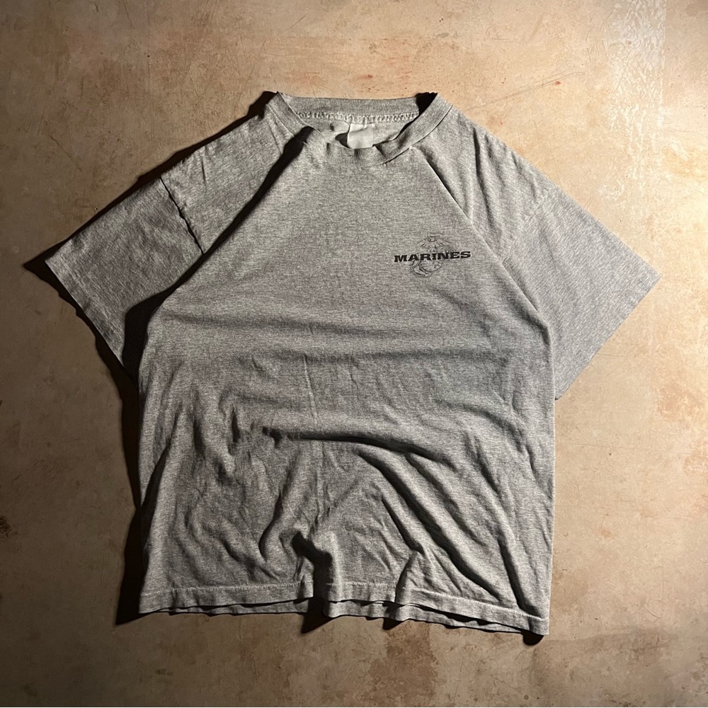 •Vintage Marines Graphic Tee•